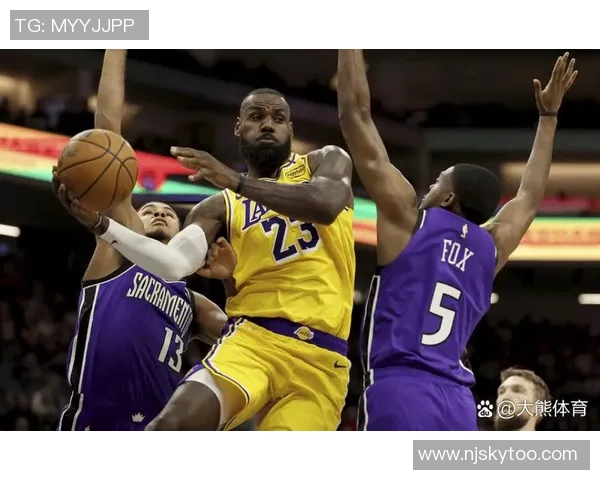 2013年雷霆与开拓者激战回顾：一场篮球盛宴的精彩瞬间与战术分析